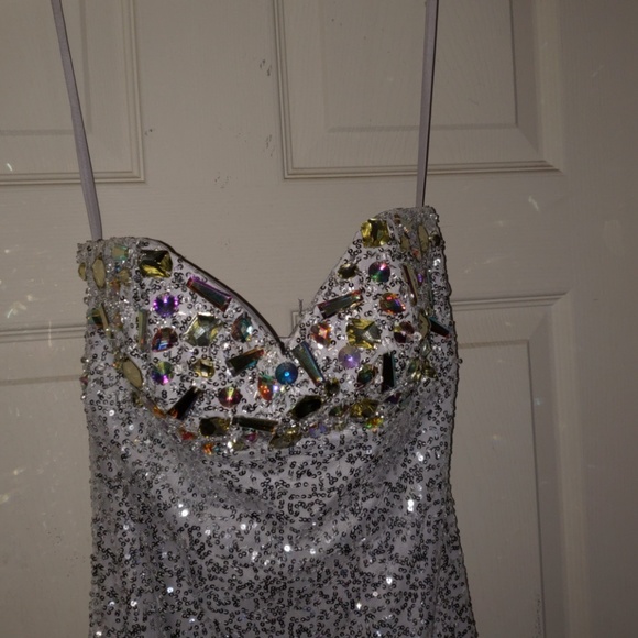 Formal - Picture 2 of 7